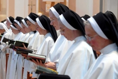 Sisters chanting Divine Office