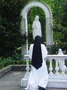 GROTTO, NASHVILLE DOMINICANS, DOMINICAN SISTER