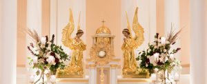 Blessed Sacrament on the altar during Forty Hours Devotion